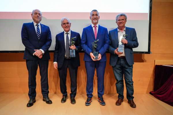 El COMG reconeix el Servei de Neurologia Trueta - Santa Caterina i els doctors Ramon Sans i Antoni Beltran